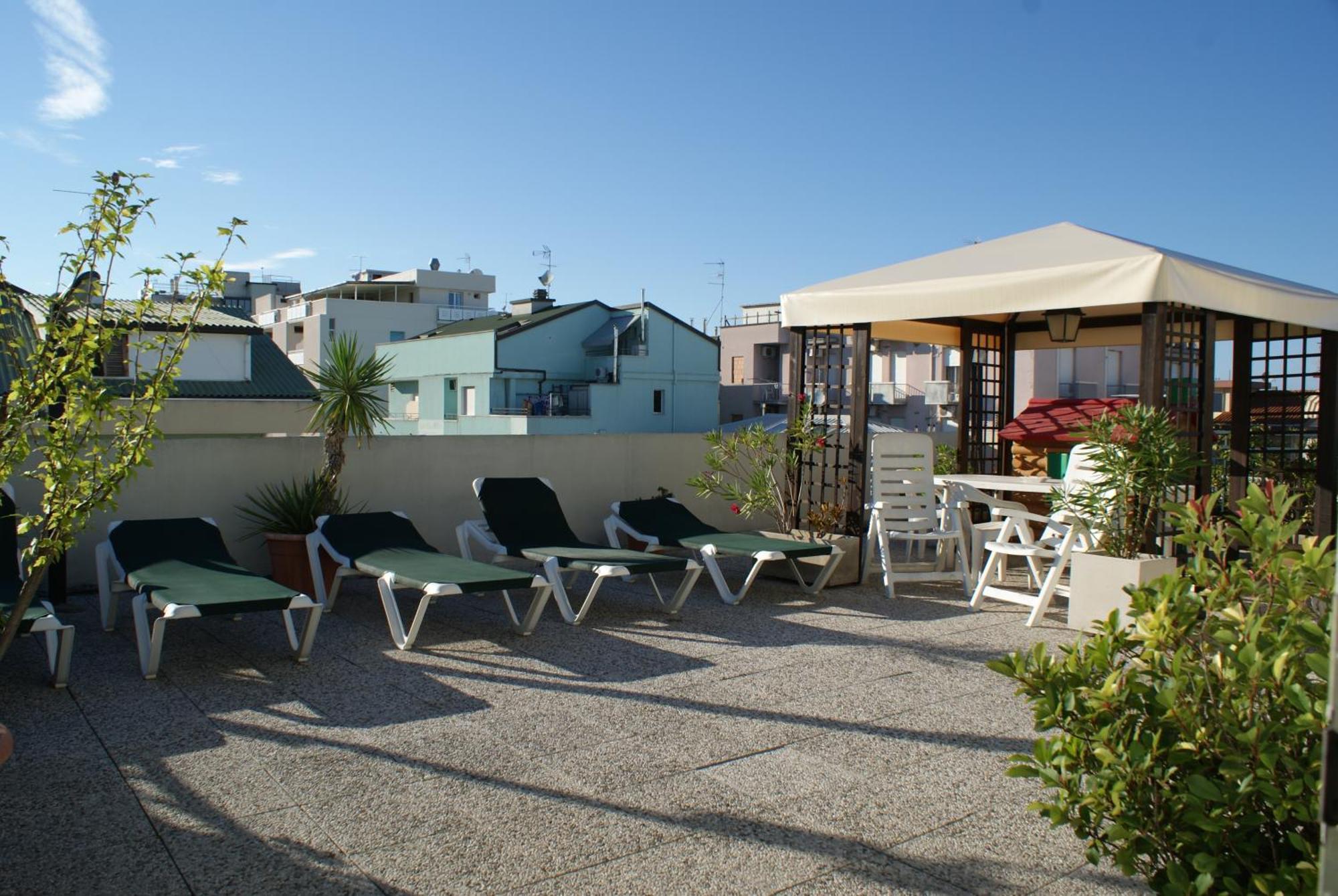 Residence Le Vele Cattolica Exterior photo