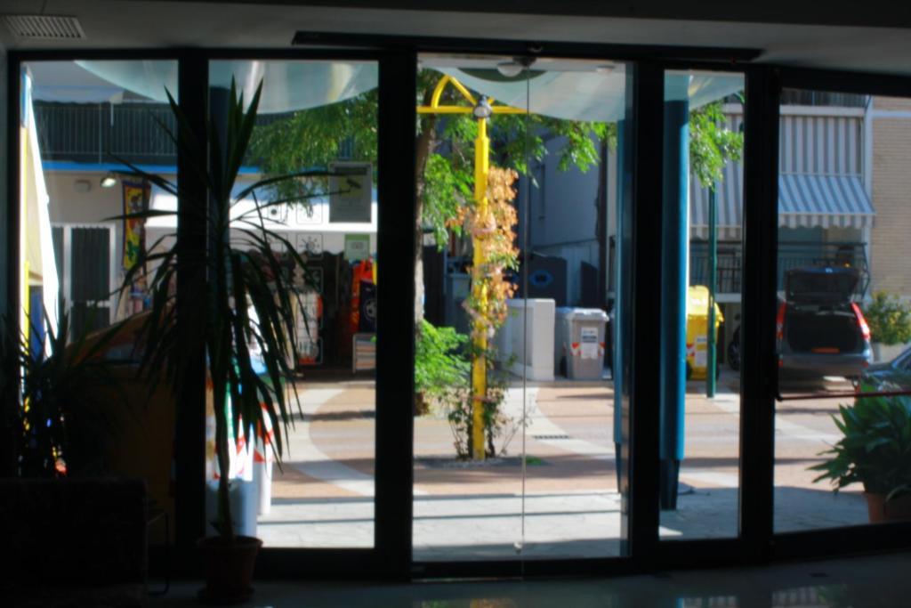 Residence Le Vele Cattolica Exterior photo